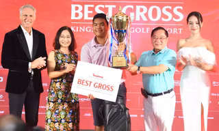 Golfer 16 tuổi Nguyễn Đức Sơn vô địch Tiền Phong Golf Championship năm 2023