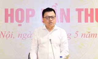 Hơn 3.000 tác phẩm tham dự Giải Diên Hồng lần thứ Nhất 