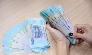 Để chính sách điều chỉnh tiền lương cơ sở thực sự hiệu quả, cần có giải pháp kiềm chế lạm phát, tăng giá Ảnh: Như Ý