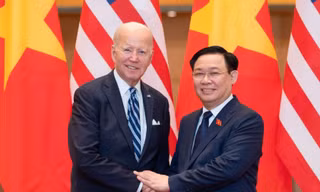Chủ tịch Quốc hội Vương Đình Huệ hội kiến Tổng thống Mỹ Joe Biden
