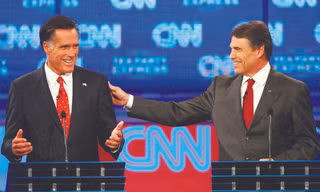 Mitt Romney (trái) ứng viên sáng giá