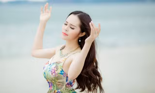 MC Lê Trinh.