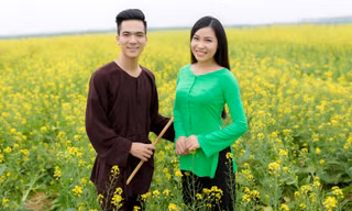 Cặp đôi hát dân ca Bùi Thuý - Hữu Tuấn.