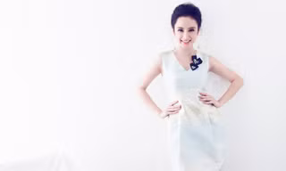 Angela Phương Trinh yêu kiều như tiểu thư với gam màu pastel