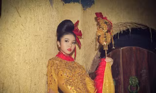 Áo dài cách điệu cho mùa Halloween
