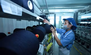 DN Dệt may gặp khó khăn mùa dịch Covid-19. Ảnh: Nhật Minh 