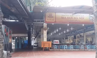 Quán bia hoạt động trong Trung tâm Văn hóa thông tin thể thao quận Tây Hồ 