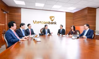 Phiên họp Hội đồng quản trị của Vietcombank với ban lãnh đạo là những người có kinh nghiệm và tâm huyết 