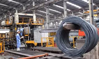 Sản phẩm thép Việt Nam xuất khẩu sang Mỹ gặp rào cản do quy định về nguồn gốc xuất xứ. Ảnh minh họa 