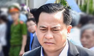 bị can Phan Văn Anh Vũ