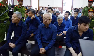 Phiên tòa hiện đang vào phần xét hỏi. Ảnh: Tân Châu 
