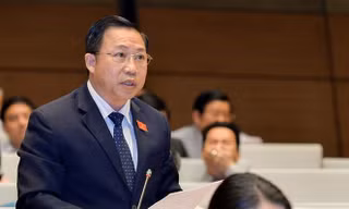 Tranh luận về niềm tin ngành tư pháp