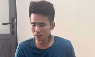 Giả làm công nhân vựa sầu riêng để trốn truy nã
