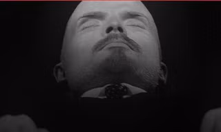 Thi hài Lenin được bảo vệ ra sao trước cuộc xâm lăng của Phát xít Đức?