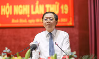 Bí thư Tỉnh ủy Bình Định: Huyện ỷ lại, chờ tỉnh, 'cho cái gì thì làm cái đó’