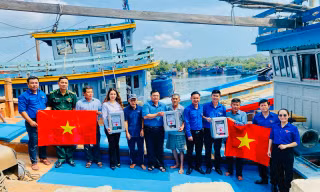 Ra quân chiến dịch thanh niên tình nguyện hè ở thị xã Hoài Nhơn