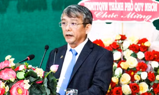 Ông Nguyễn Hữu Khúc làm Chủ tịch thành phố Quy Nhơn