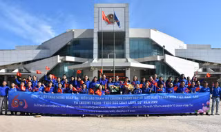 Đón đoàn đại biểu Lào tham dự chương trình Gặp gỡ Hữu nghị thanh niên hai nước tại Việt Nam