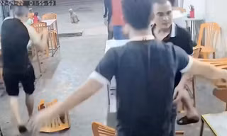 Nữ chủ quán ăn đêm bị nhóm đàn ông đánh nhập viện