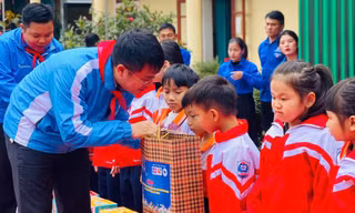 Ý nghĩa chuỗi hoạt động 'Tháng Ba biên giới'