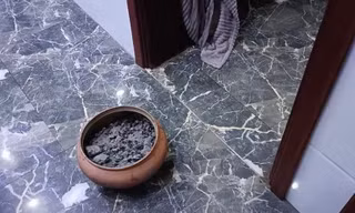 Đốt than sưởi ấm, 3 người ngộ độc nhập viện