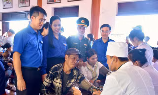Nhiều hoạt động ý nghĩa hưởng ứng chiến dịch thanh niên tình nguyện Hè