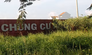 'Nên đánh thuế cao thay vì thu hồi các dự án treo'