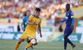Tuyển thủ Olympic Việt Nam nguy cơ lỡ hẹn AFF Cup vì chấn thương