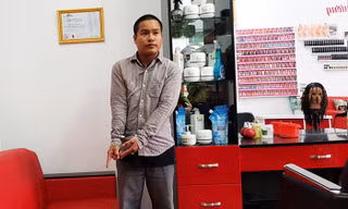 Nguyễn Văn Dứt ở hiện trường vụ lừa đảo