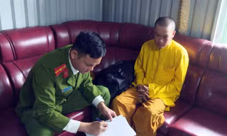 Công an lập biên bản vụ việc