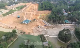 Chủ tịch Hà Nội giao công an làm rõ vụ chiếm đất, dọa 'xử' người nhà cán bộ