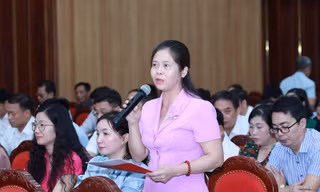 Cử tri huyện Chương Mỹ phát biểu tại hội nghị