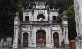 Đền Quán Thánh dừng đón khách