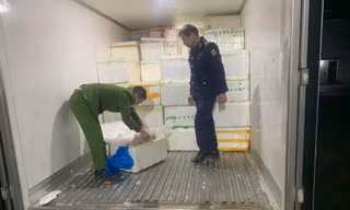 Hà Nội: Phát hiện 7 tấn lòng lợn không rõ nguồn gốc chuẩn bị lên bàn nhậu