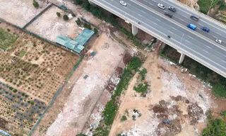 Chủ tịch Hà Nội yêu cầu xử lý nghiêm các đối tượng san lấp đất nông nghiệp, xây dựng trái phép tại bãi bồi sông Hồng