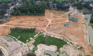 Vụ chiếm đất, đe dọa cán bộ tại Hà Nội: ‘Bất nhất’ trong việc xác định trách nhiệm quản lý