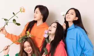 Fan K-Pop xúc động khi 4 thành viên T-ARA bất ngờ tái xuất sau 3 năm vắng bóng