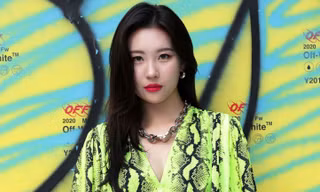 Vũ đạo trong MV mới của Sunmi gây tranh cãi: Là quyến rũ, nghệ thuật hay khiêu gợi quá đà?