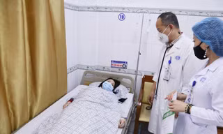 Cảnh giác với tình trạng tím tái, co giật, tổn thương phổi hậu COVID-19
