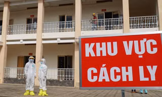Cách ly 7 ngày người nhập cảnh tiêm đủ liều vắc xin COVID-19