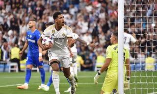 Jude Bellingham ghi bàn vào lưới Getafe.