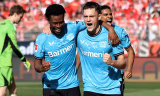  Florian Wirtz lập công mang về chiến thắng cho Leverkusen