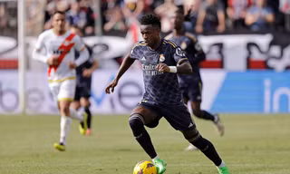 Vinicius Jr đã không thể giúp Real Madrid giành 3 điểm trước Rayo Vallecano.