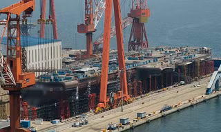 Trung Quốc công bố tàu sân bay mới CV-17