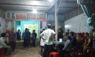 Bị điện giật chết trong lúc lau tủ lạnh