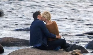 Tom Hiddleston thừa nhận yêu Taylor Swift 