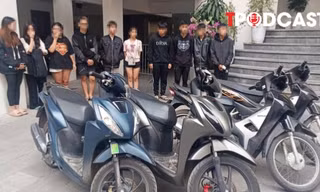 ĐIỂM TIN 4/11: Lời khai của nữ sinh đua xe tông chết cô gái đang chờ đèn đỏ ở Hà Nội