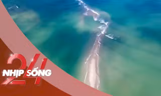 NHỊP SỐNG 24: Khách đổ ra 'thiên đường biển đảo miền Bắc' ngắm đường cát huyền ảo dịp 30/4 