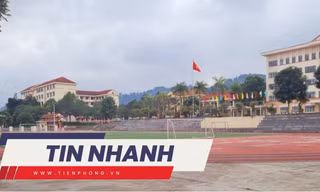 TIN NHANH: Sức khỏe của nữ sinh lớp 11 rơi từ tầng 5; Một phụ nữ Hà Nội mất tích
