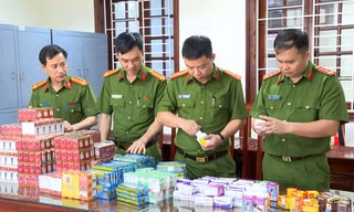 Đường dây sản xuất tân dược giả 'khủng' tồn tại nhiều năm trách nhiệm thuộc về ai?